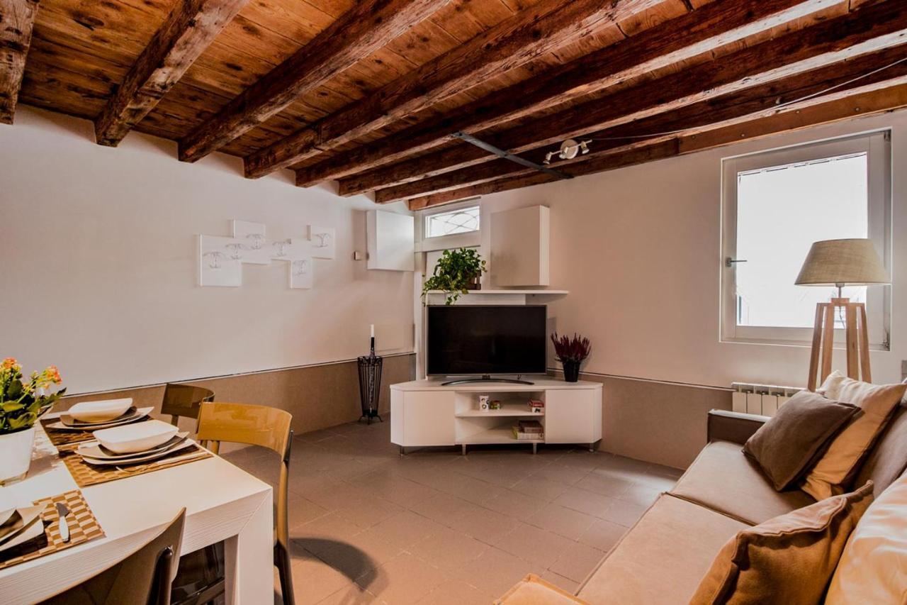 Cozy House-close To Biennale And St. Mark Square Сasa de vacaciones Venecia