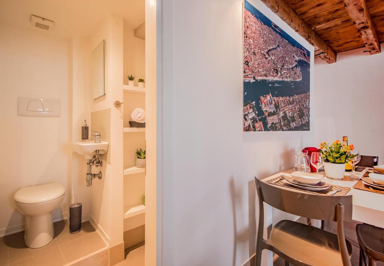 Cozy House-close To Biennale And St. Mark Square * Venecia